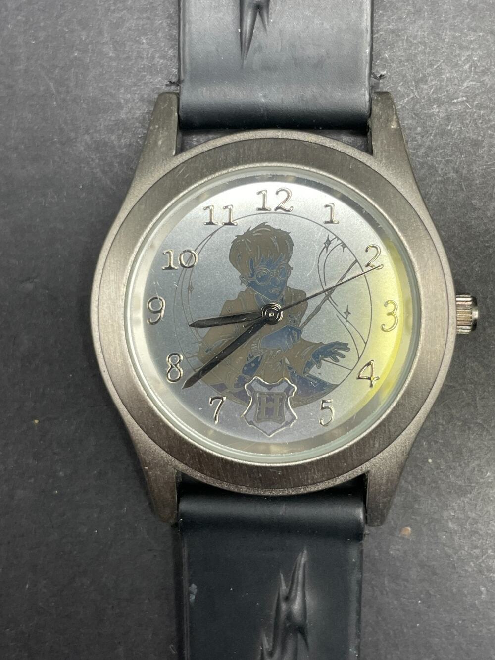 Harry Potter HP0021 Watch Holographic Dial Silver Tone Black Band 34MM